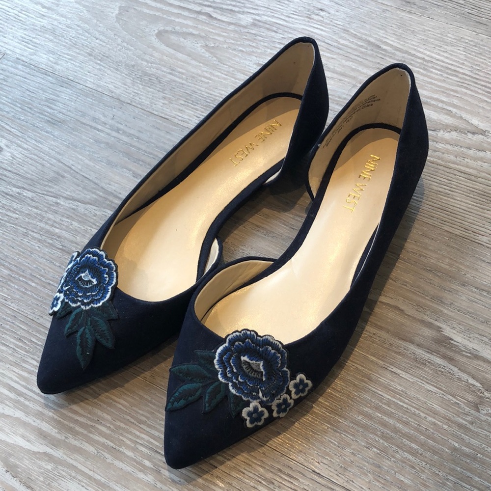 *NEW* Nine West blue suede flats - size 6US